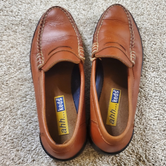 Keds Tan Leather Loafers - Picture 3 of 5